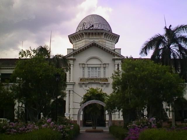 ktm01.JPG (39040 bytes)